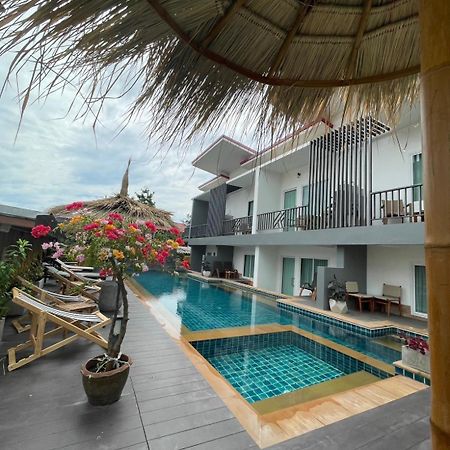 Lanta Corsica Hotel Ko Lanta Exterior foto